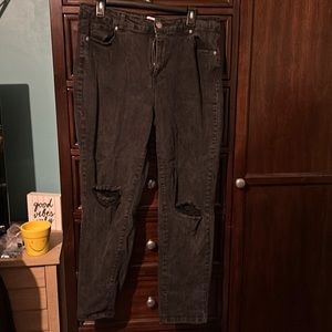 Forever 21  Plus Black Ripped Jeans